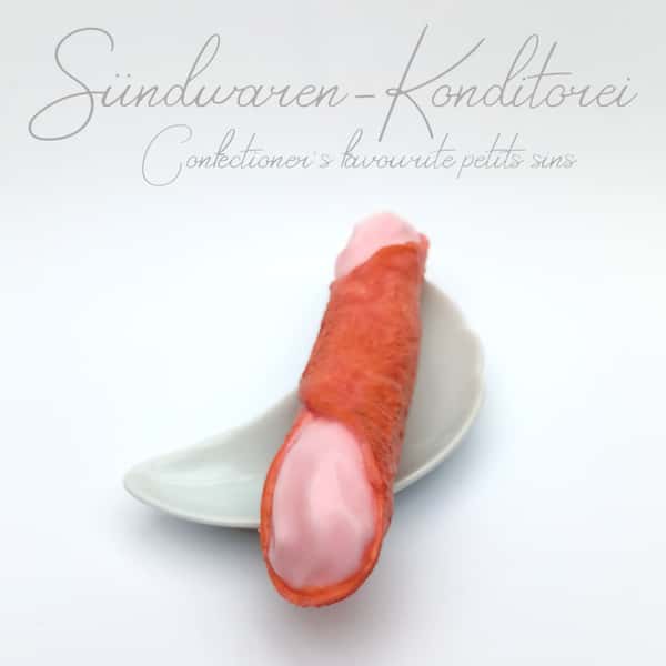 Strawberry cream Cannolo - the Sicilian variation of our love treats
