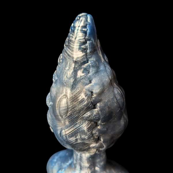 Audrey, Seymour's Bane | Blend Color | Ribbed Plant Type Butt Plug