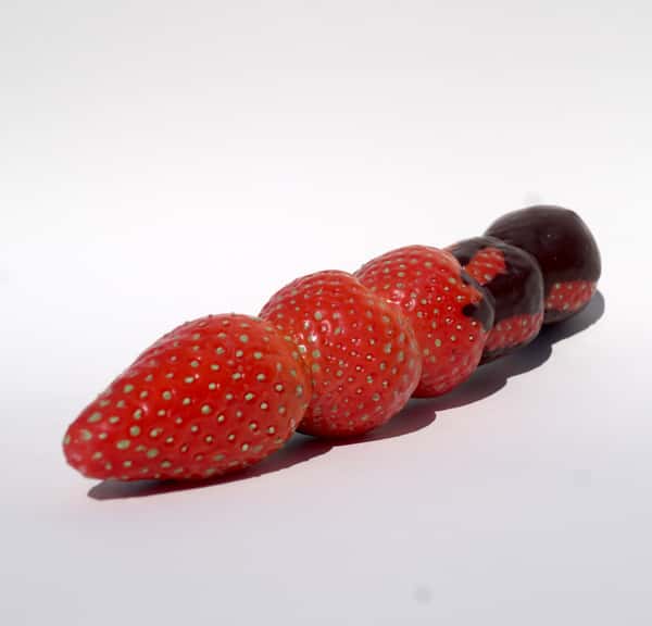 Strawberry feels forever - Strawberry skewer Siliconedildo