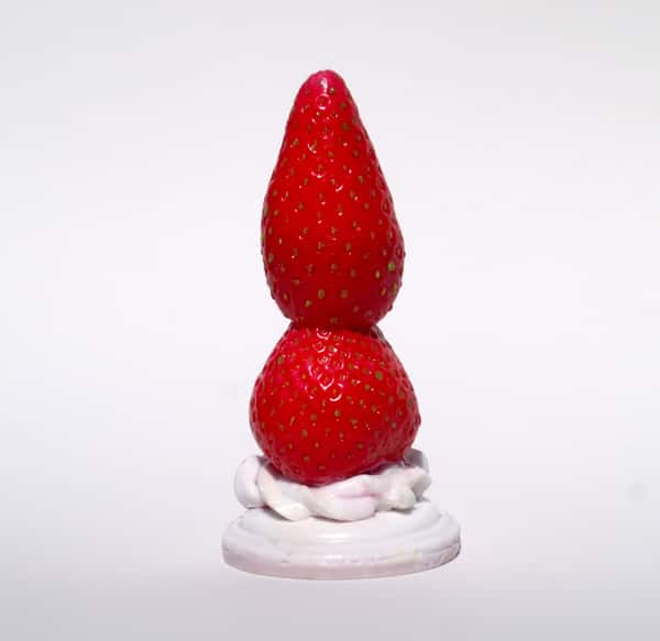 Strawberry feels forever - handcrafted and handpainted Siliconedildo from Suendwaren-Konditorei