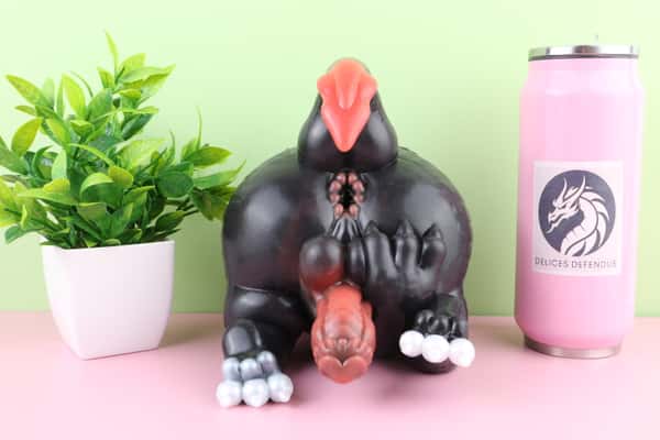 Zariel the Ash Dragon – Masturbating Furry Male Buttocks