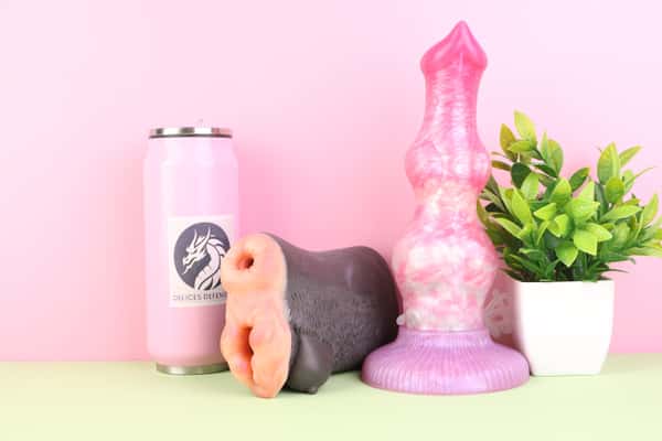 Lovers Deal – Rex & Asmodee, Inseparable Duo Furry Dildo & Masturbato