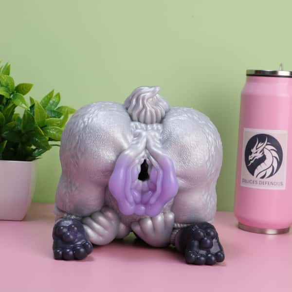 Roxanne, Bound Wolf – Furry Butt